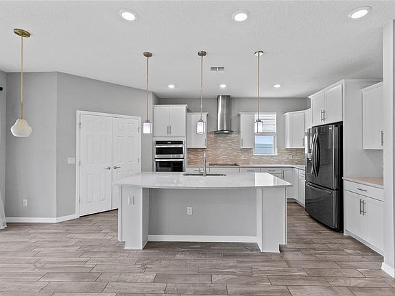 3rd image of 2754 MATERA DRIVE