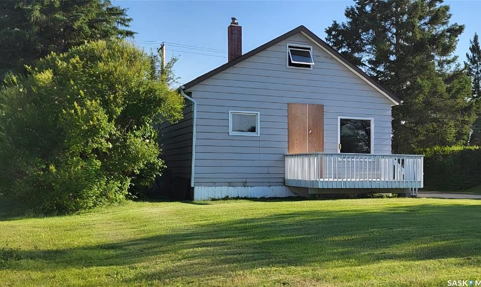 1st image of 539 Highway AVENUE E
