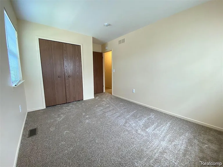 2101 Vine Way Dr #90 — Photo 17