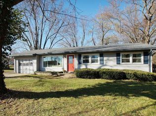 19 Faye Ave, Saint Charles, MO 63301