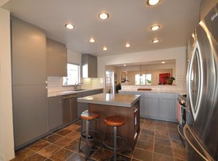 1015 Marco Pl, Venice, CA 90291