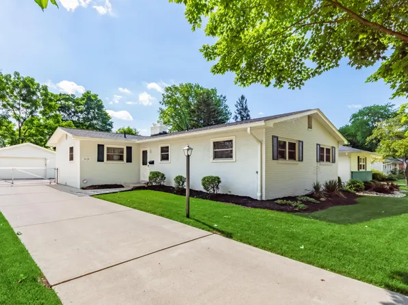 5628 Crawford Dr, Columbus, OH 43229