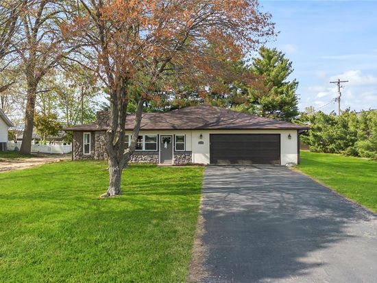 151 Smola Ln, Glen Carbon, IL 62034