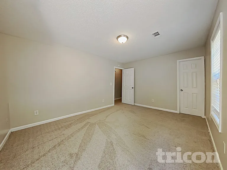 305 Nims Dr — Photo 15