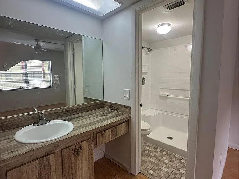 3212 NW 103rd Ter #107-B — Photo 11