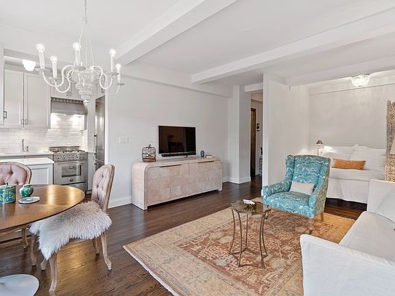 2nd image of 465 W 23rd St APT 5F
