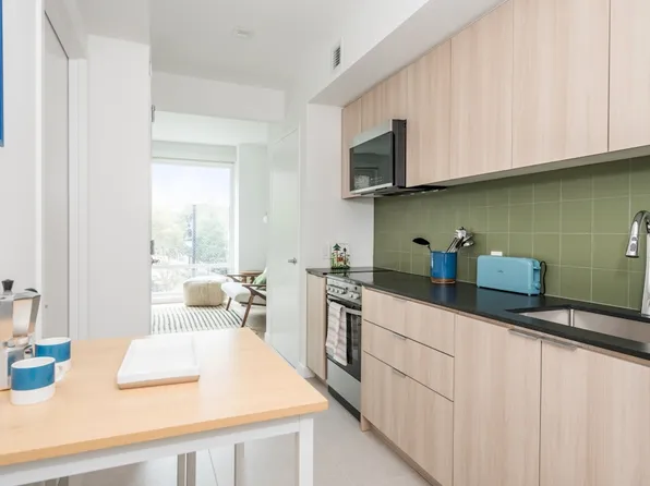 975 Nostrand Avenue image 2 of 16