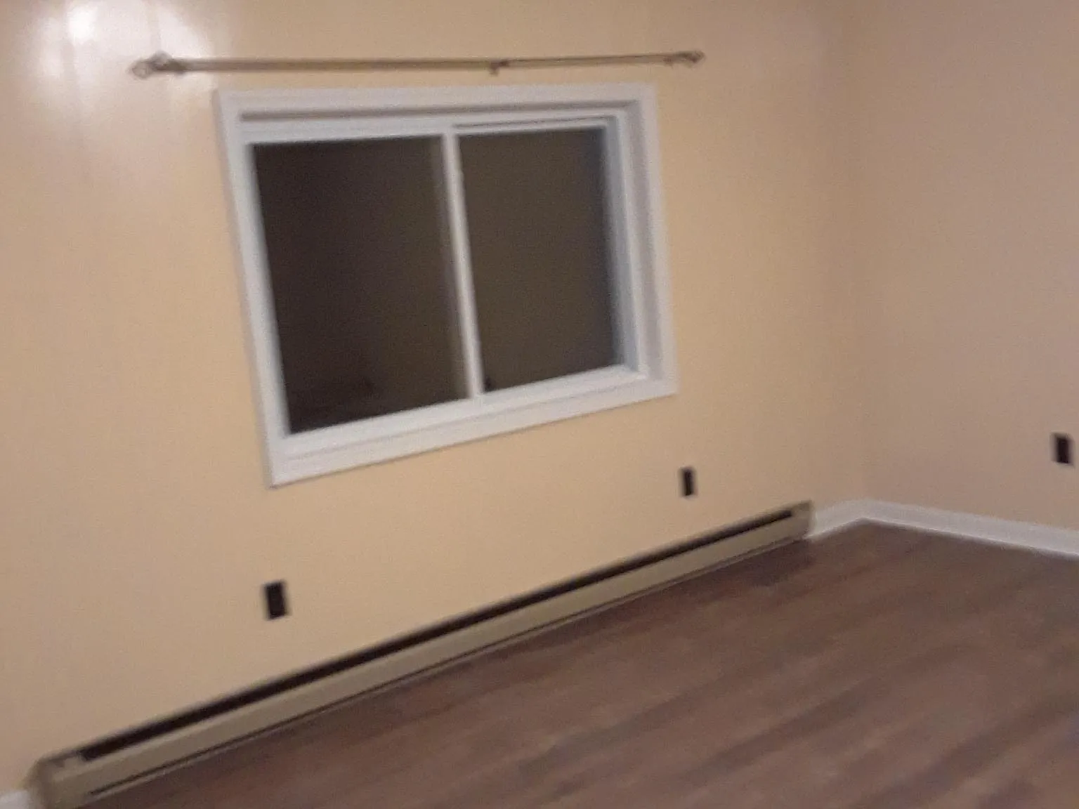 2 bed, $825 — Photo 2