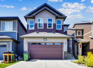 2743 Collins Cres SW, Edmonton, AB T6W3X4