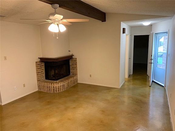4th image of 1311 Barbara Dr