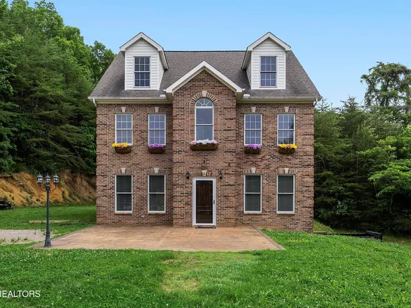 4914 Circle Rd, Corryton, TN 37721