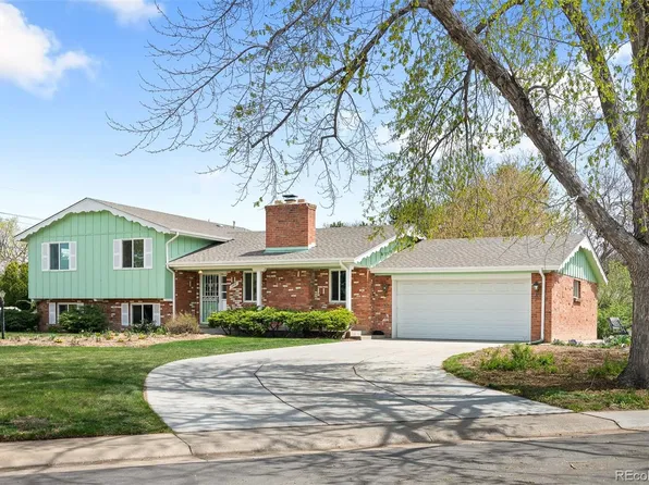 588 Newark Street, Aurora, CO 80010