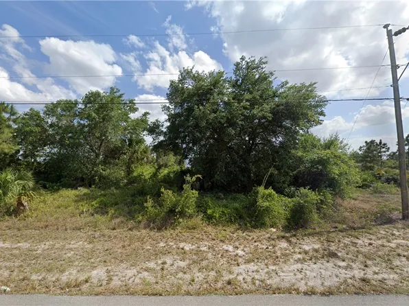 730 Manhattan St E, Lehigh Acres, FL 33974