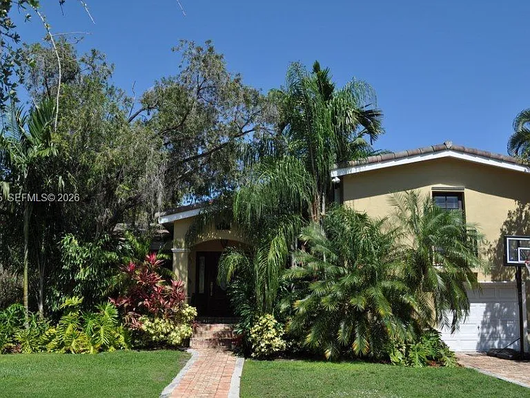 6315 Maynada St — Photo 19