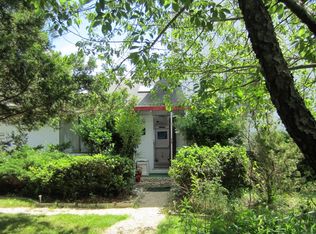 16 Guilfoyle St, Southampton, NY 11968