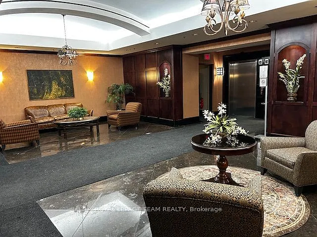 570 Laurier Ave W #1801 — Photo 35