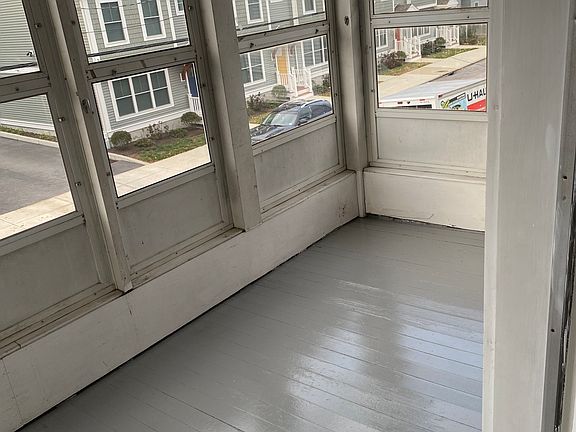 4th image of 37 Mavis St #2