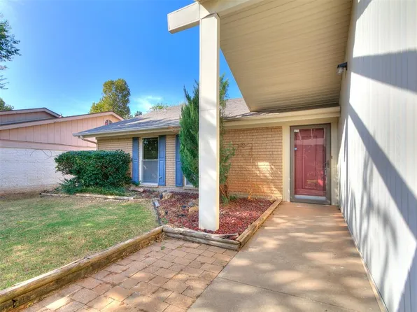 10429 Bayberry Dr, Oklahoma City, OK 73162