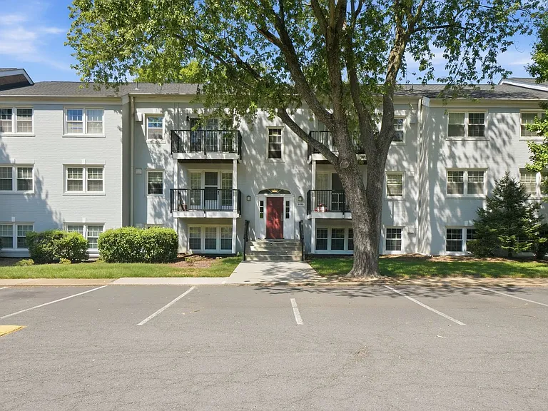 9453 Fairfax Blvd #104 — Photo 1