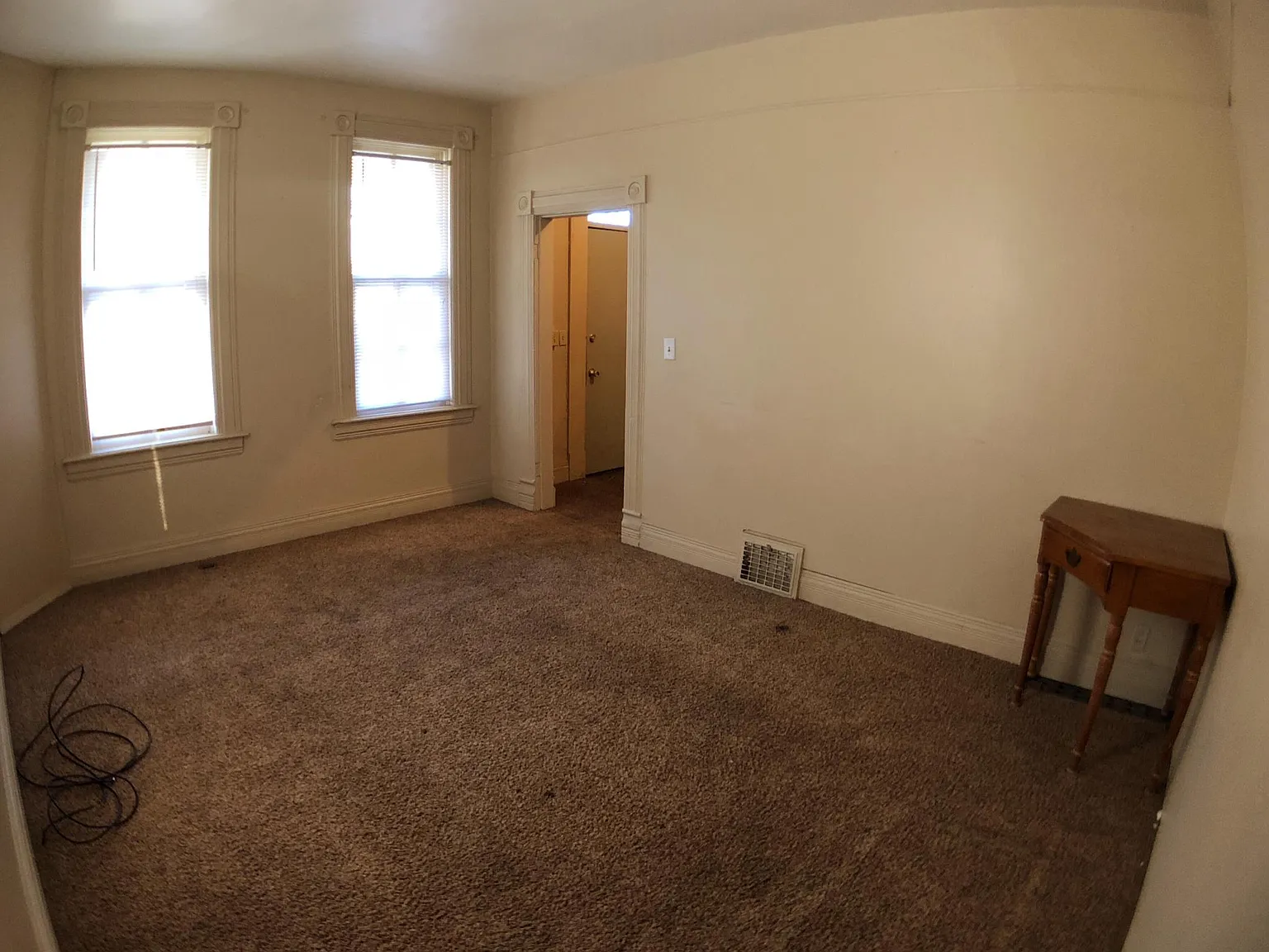 217 E King Street — Photo 3