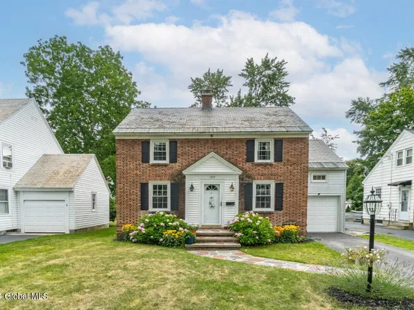 1552 Myron Street, Schenectady, NY 12309
