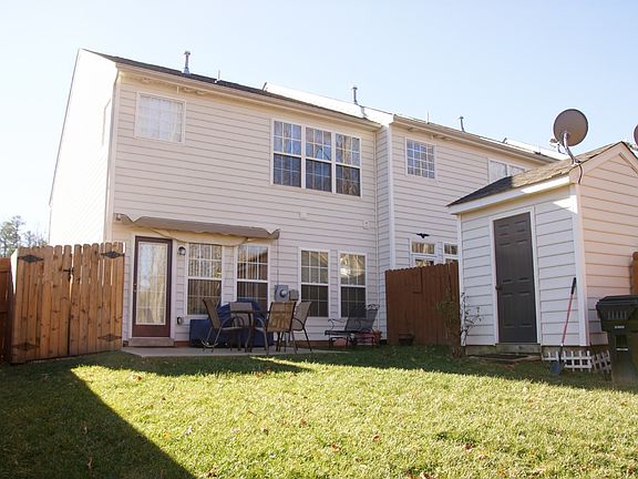 3rd image of 4628 Willow Leaf Pl