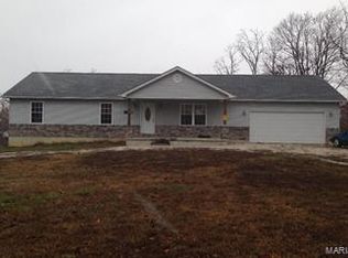 10541 Silverton Dr, Cadet, MO 63630