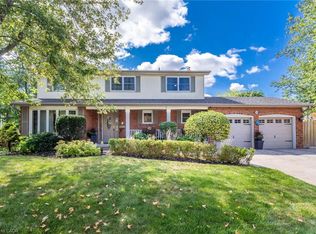 1580 Woodeden Dr, Mississauga, ON L5H 3S5