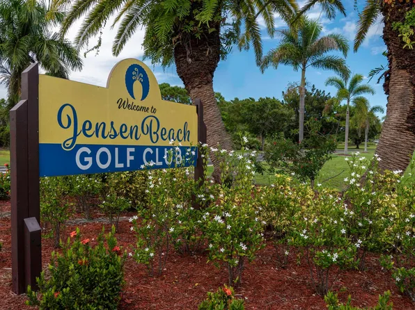 4580 NW Royal Oak Drive, Jensen Beach, FL 34957