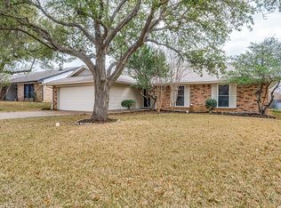 1404 Breckenridge Rd, Mansfield, TX 76063