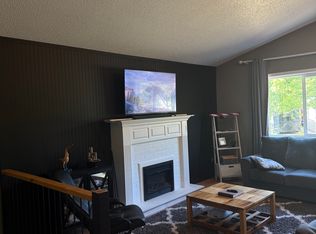 12465 Riley Ave, Becker, MN 55308