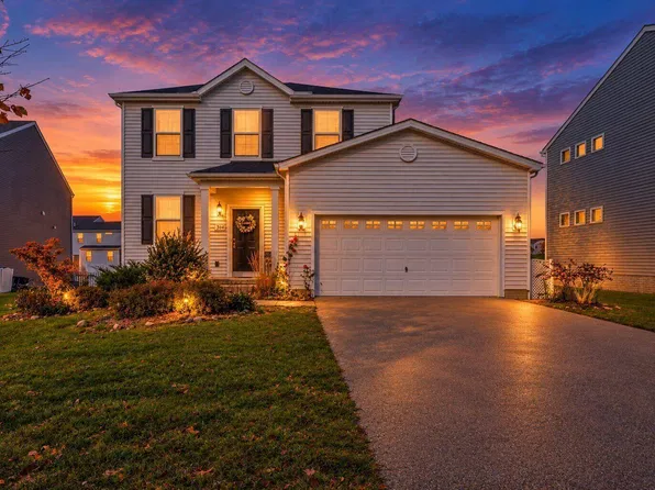 304 Gray Fox Ct, Johnstown, OH 43031