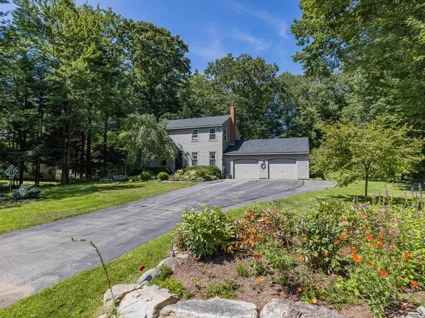 14 Pennacook Circle, Wells, ME 04090