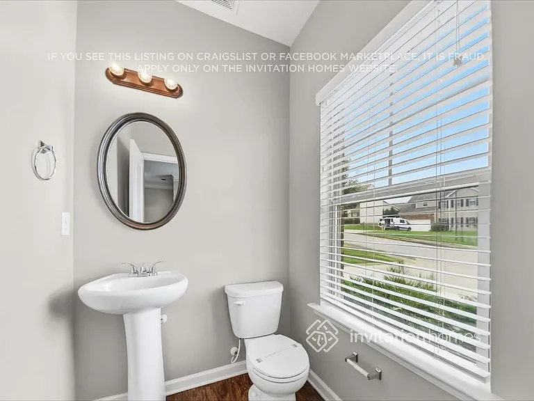439 Village Broad St — Photo 18