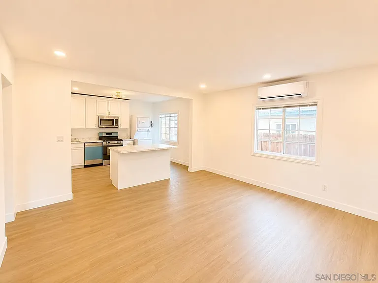 127 W 5th Ave — Photo 5