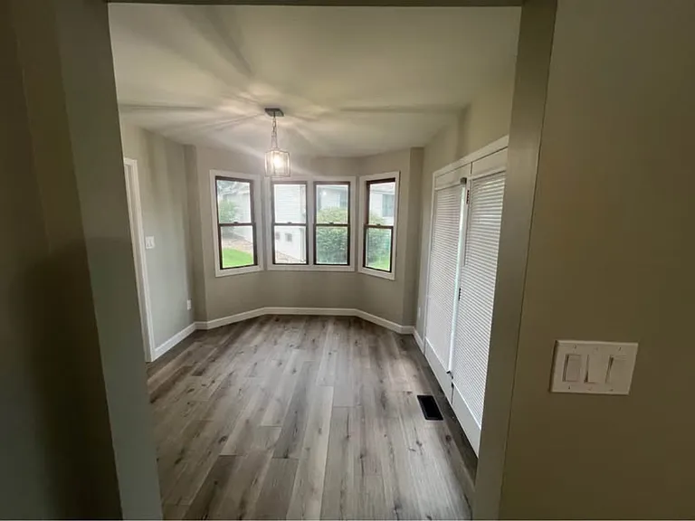 4 Ridge Oak Ct — Photo 3
