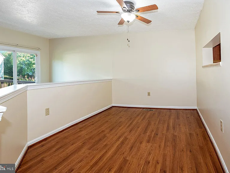 2406 Rosecroft Ct — Photo 8
