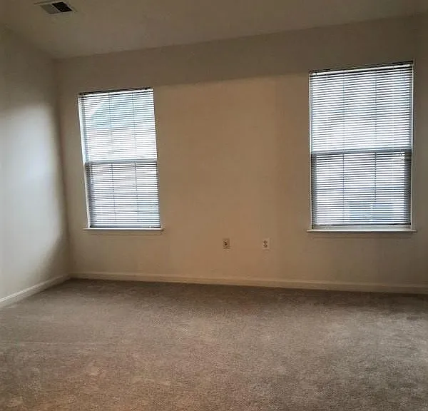 2423 Dew Meadow Ct — Photo 11