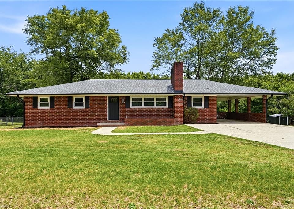 1st image of 242 Island Dr