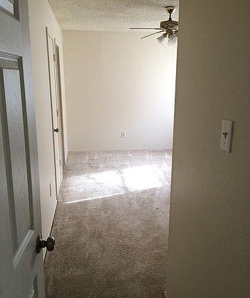 4th image of 2622 Cottonwood Ln