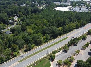 4556 Wade Green Rd NW, Acworth, GA 30102