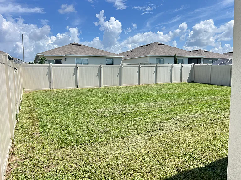 187 Emanuelle Dr — Photo 14