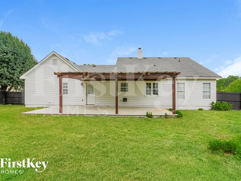 213 Whistleville Ct — Photo 15