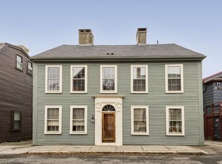 17 State St #2, Marblehead, MA 01945