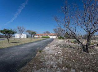 1433 Rio Diablo Pkwy, Del Rio, TX 78840