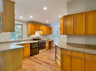 1861 Copperton Rd, Camino, CA 95709