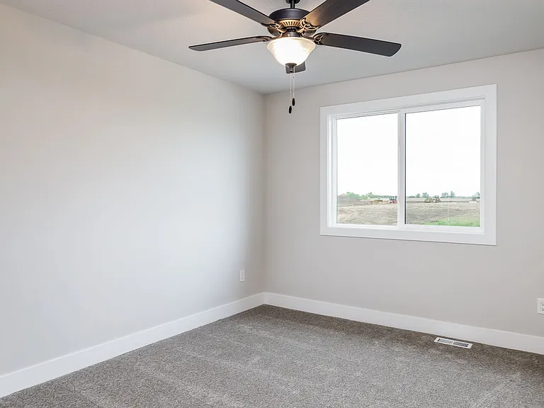 Hughes Century Crossing Townhomes — Photo 11