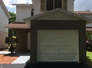 2019 NW 55th Ter, Lauderhill, FL 33313