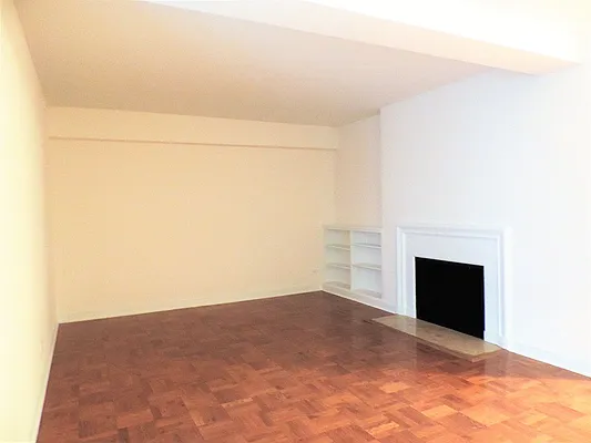 Rented by essential NEW YORK Real Estate | media 21