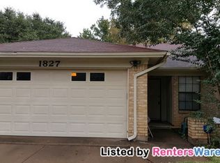 1827 Westcrest Dr, Arlington, TX 76013